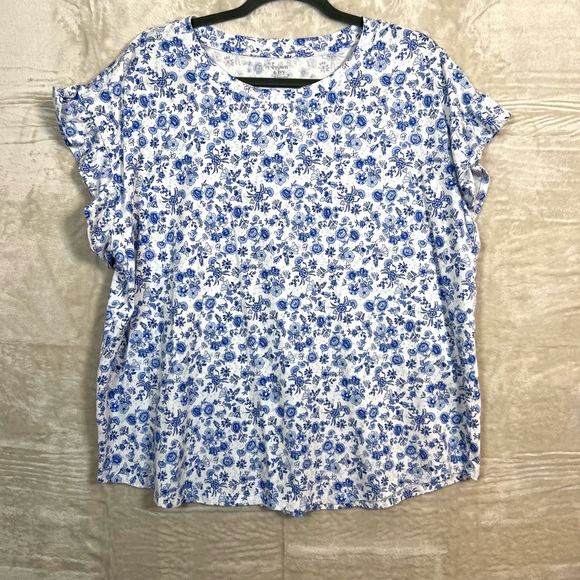 Crown Tops - Crown & Ivy Blue and White Flutter Sleeve knit Blouse 2X